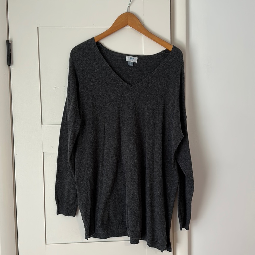 Women’s old navy sweater